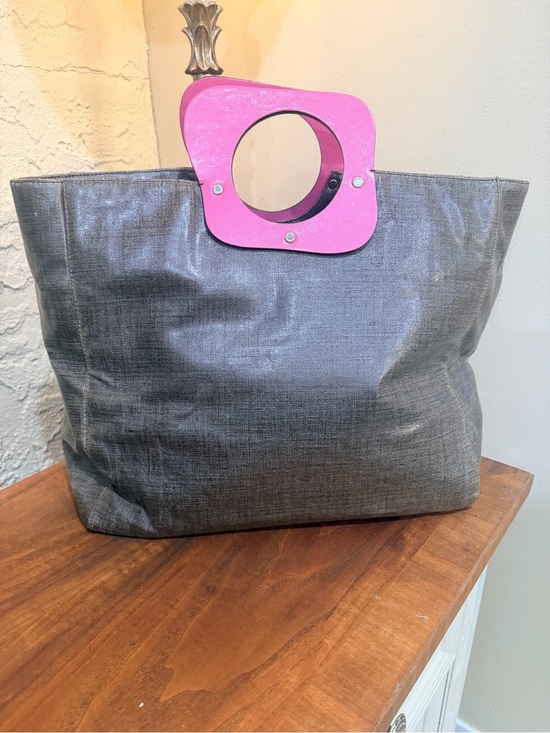 kate spade Handbags - kate spade brown Tote with Pink Wooden Handle